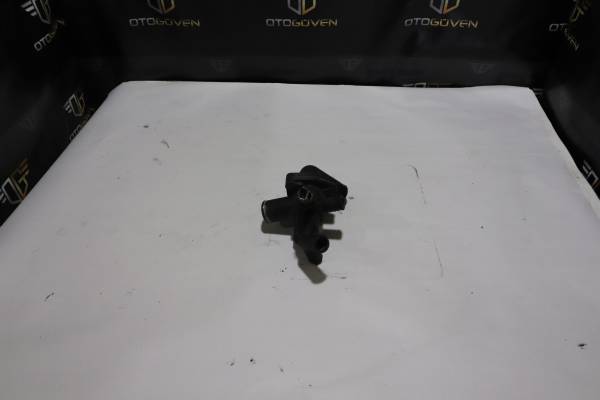 FORD TRANSİT 300 L-M-S-SF ÇIKMA PARÇA TRANSİT V184 TERMOSTAT